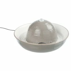 Trixie Drinking Fountain Hvital Flow -Kjæledyrutstyr Salgsbutikk drinking fountain vital flow 17