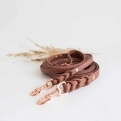 Tyylivoitto Hundekobbel Flettet Brun -Kjæledyrutstyr Salgsbutikk tyylivoitto braid hihna ruskea ruusukulta 200cm az 7b